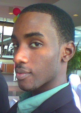 Date this voluptuous Trinidad and Tobago man Chevon from Arima TT9