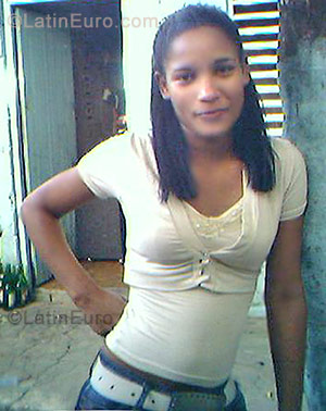 Date this tall Dominican Republic girl Ana Mercedes from Santiago DO394