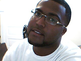 Date this young United States man Randy from New Orleans DO432