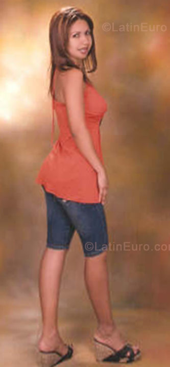 Date this fun Colombia girl Maria from Cali CO479