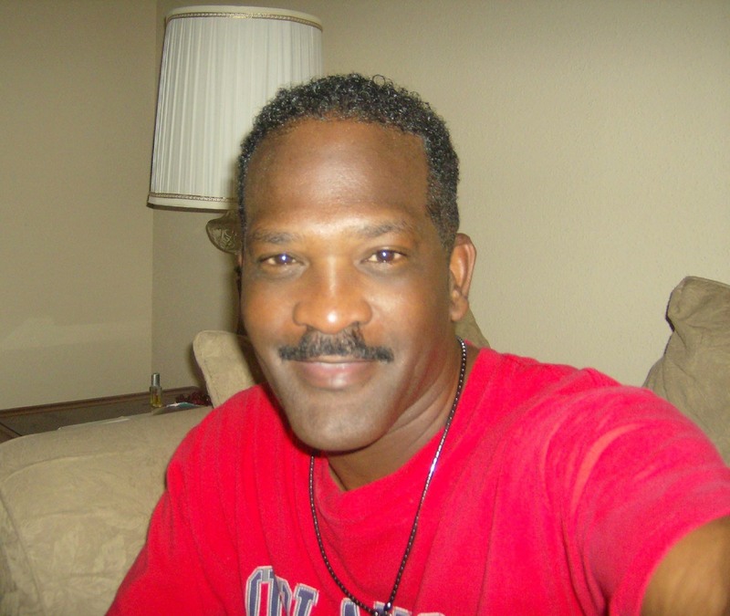 Date this happy United States man Jeff from Houston US1417