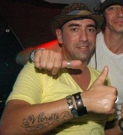 Date this georgeous Germany man Denis from Berlin DE34