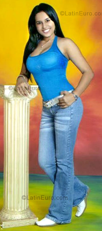 Date this tall Colombia girl Solangel from Cucuta CO536