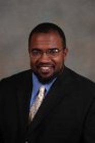 Date this tall United States man Sindisiwe from Chula Vista US1603