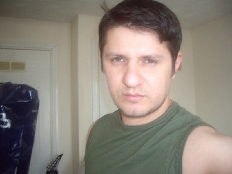 Date this young United Kingdom man Mayber from Thetford GB96