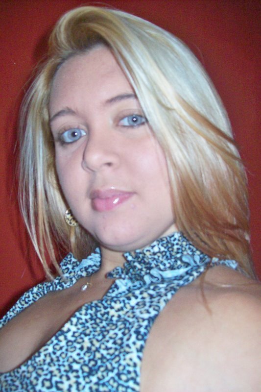 Date this sultry Brazil girl Dany from Rio De Janeiro BR809