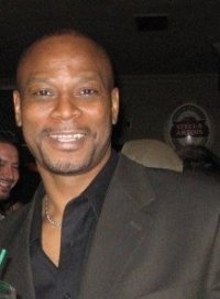 Date this funny Canada man Paolo from Vancouver CA63