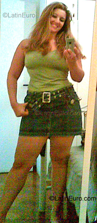 Date this pretty Brazil girl Andrea from Sao Paulo BR854
