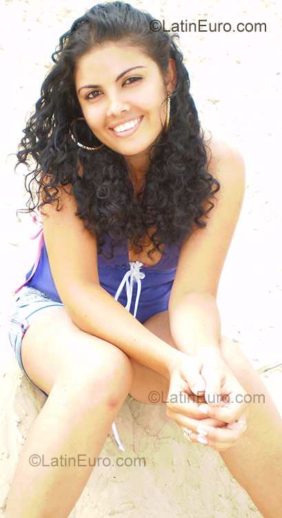 Date this cute Brazil girl Luciana De Cassia from Sao Luis BR863