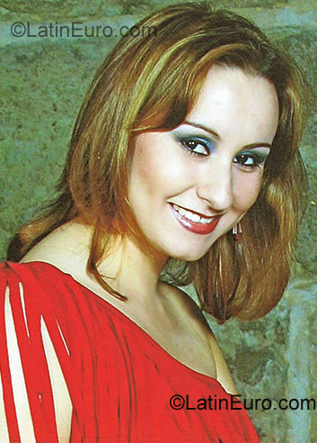 Date this sensual Brazil girl Daiane from Caxias Do Sul BR882