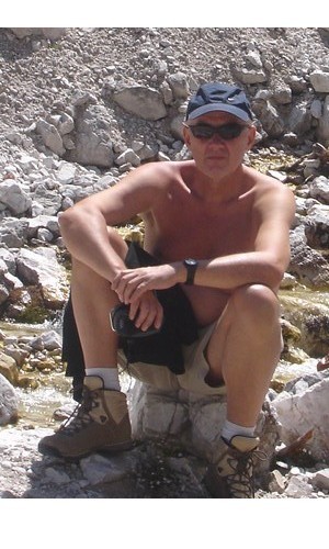 Date this georgeous Germany man Geraldinho from Frankfurt DE42