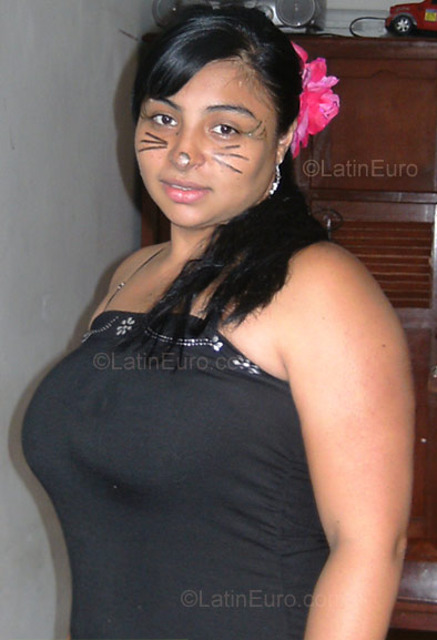 Date this passionate Colombia girl Tatiana from Medellin CO620