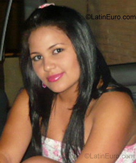 Date this tall Colombia girl Marcela Franky from Cali CO724