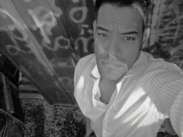 Date this hard body United States man Juan from San Antonio US2290