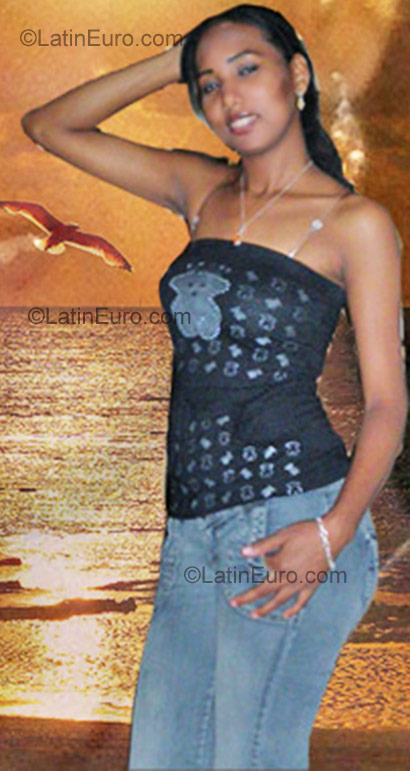 Date this happy Dominican Republic girl Angela from Santiago DO841