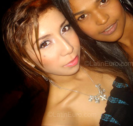 Date this charming Colombia girl Sindy Gabriela from Bucaramanga CO776