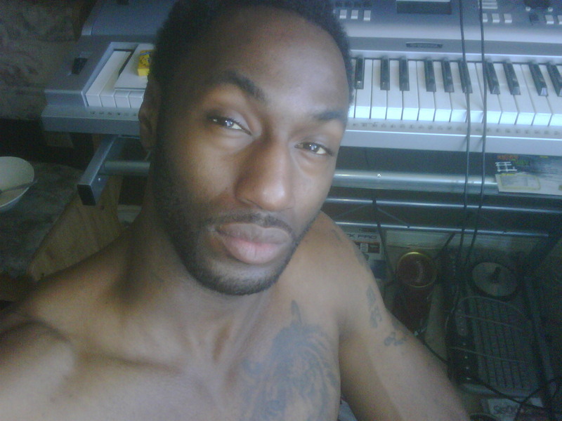 Date this gorgeous Canada man Kairotiq from Toronto CA90