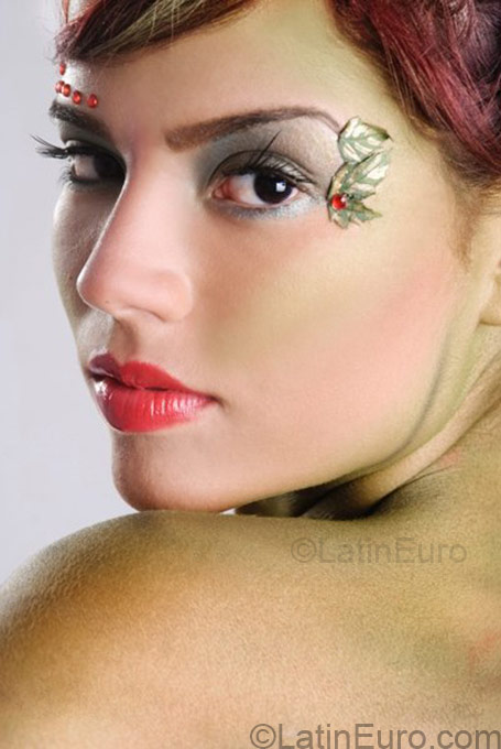 Date this foxy Colombia girl Angie from  CO837