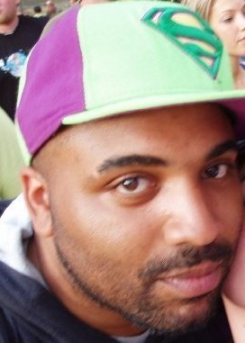 Date this foxy France man Elegia800 from Paris FR23