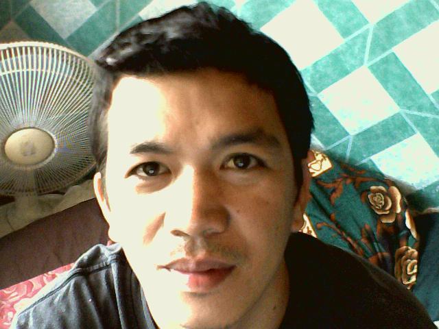 Date this tall Philippines man Jhun from Dasmarinas,cavite PH33
