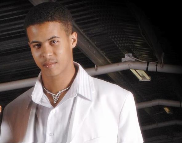 Date this athletic South Africa man SuaveCaller from Klerksdorp ZA5