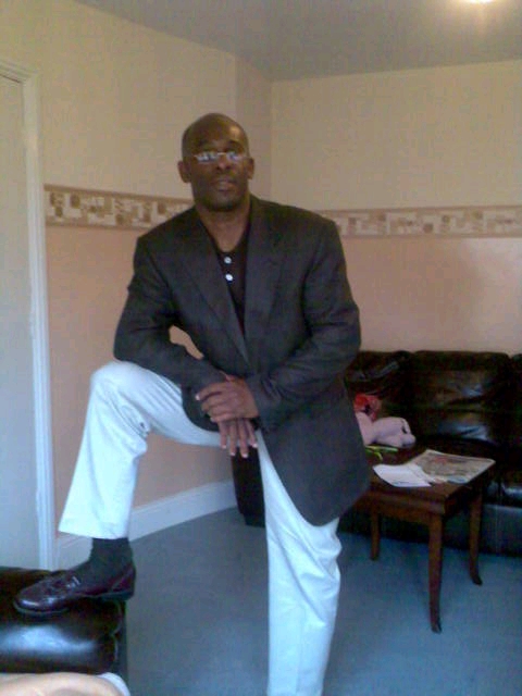 Date this hard body Ireland man Henry from Galway IE9