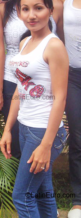 Date this fun Colombia girl Yuly from Bogota CO880