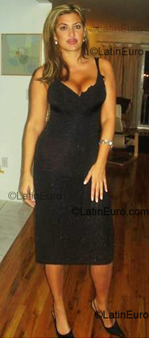 Date this stunning Brazil girl Patricia from Novo Hamburgo BR1181