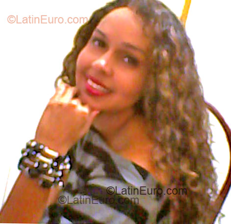 Date this athletic Colombia girl Nasly Patricia from Barrancabermeja CO935