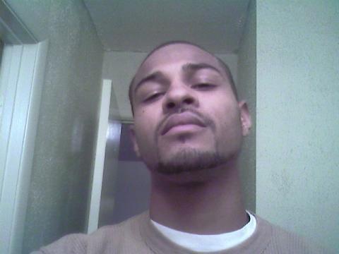Date this lovely United States man Adrian from Lithonia US2854