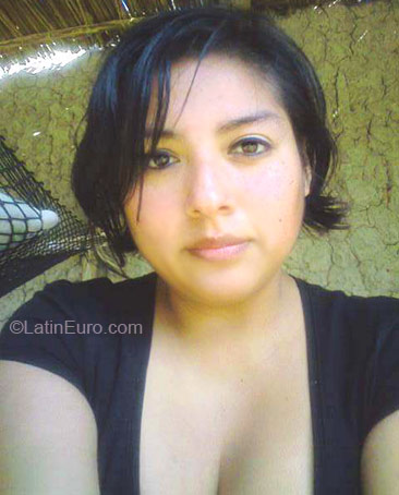 Date this pretty Peru girl Denisse Lucero from Lima PE98