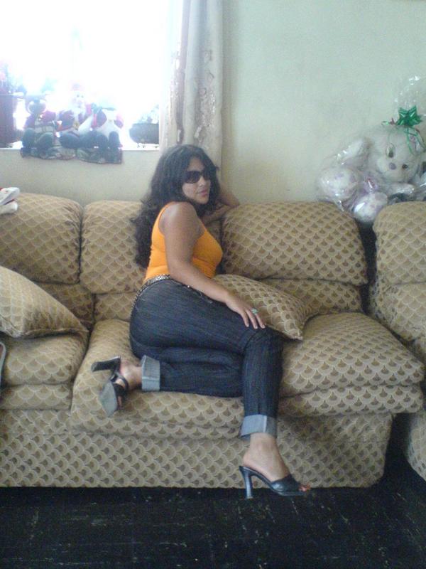 Date this hot Peru girl Jhannasell from Lima PE99