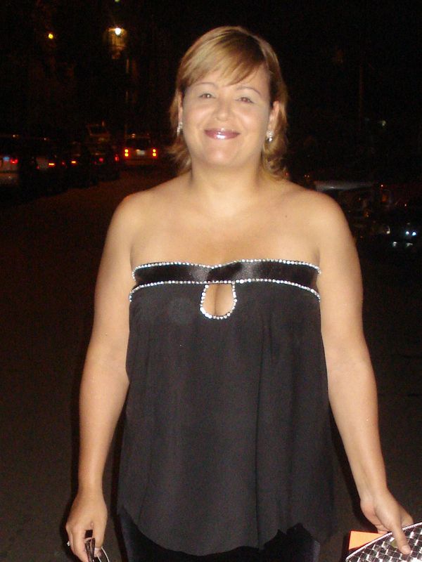 Date this sultry Colombia girl Elsa from Medellin CO1036