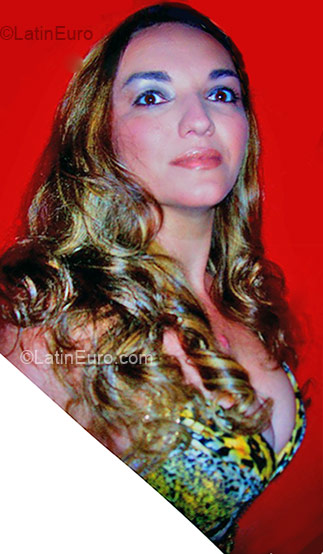 Date this hot Brazil girl Amanda from Joinville BR1315