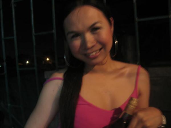 Date this cute Philippines girl Preciousmitch26 from Las PiÃ±as PH165