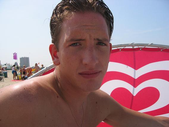 Date this happy Netherlands man Johnnyblaze from Amsterdam NL55