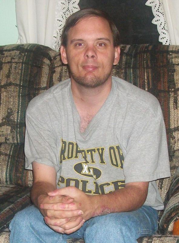 Date this good-looking United States man Justin from Mcewen US3286