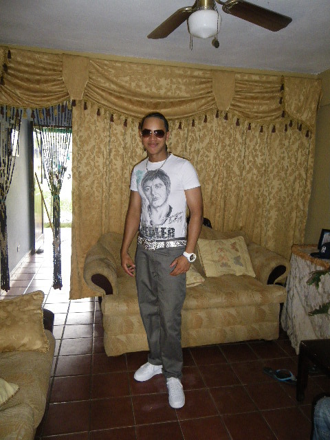 Date this sensual Dominican Republic man Yansell from Santiago DO1237