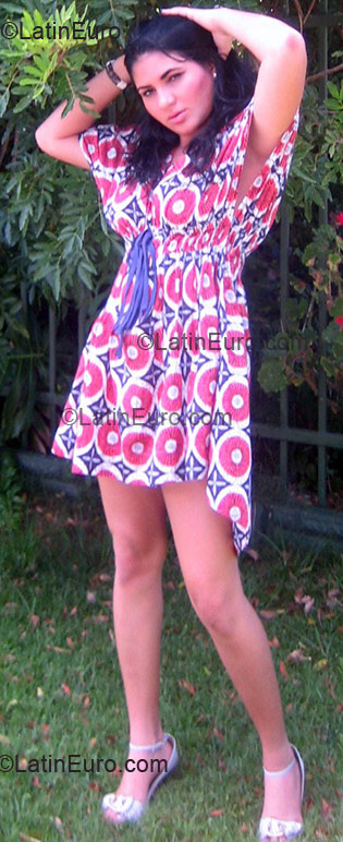 Date this foxy Brazil girl Cristiana from Rio De Janeiro BR1468