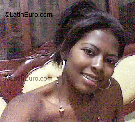 Date this beautiful Dominican Republic girl Silena Lois from La Vega DO1264
