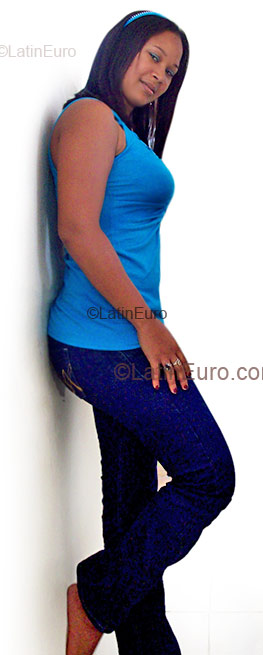 Date this exotic Dominican Republic girl Yohanna from Santiago DO1277