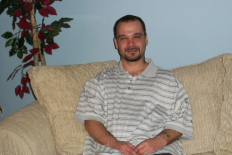Date this young United States man Peteycrack from Chicago US3463