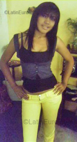Date this lovely Dominican Republic girl Ana Felicia from Santiago DO1420