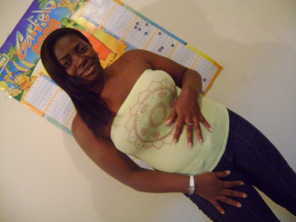 Date this young Colombia girl Katyta from Cali CO1330