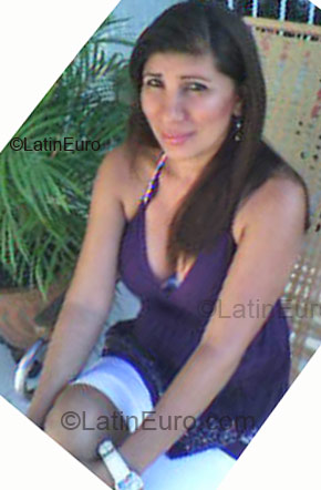 Date this fun Colombia girl Sisys from Barranquilla CO1447