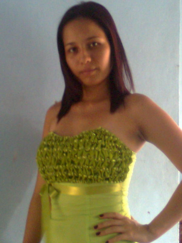Date this athletic Colombia girl Nelly rocio from Santiago De Cali CO1532