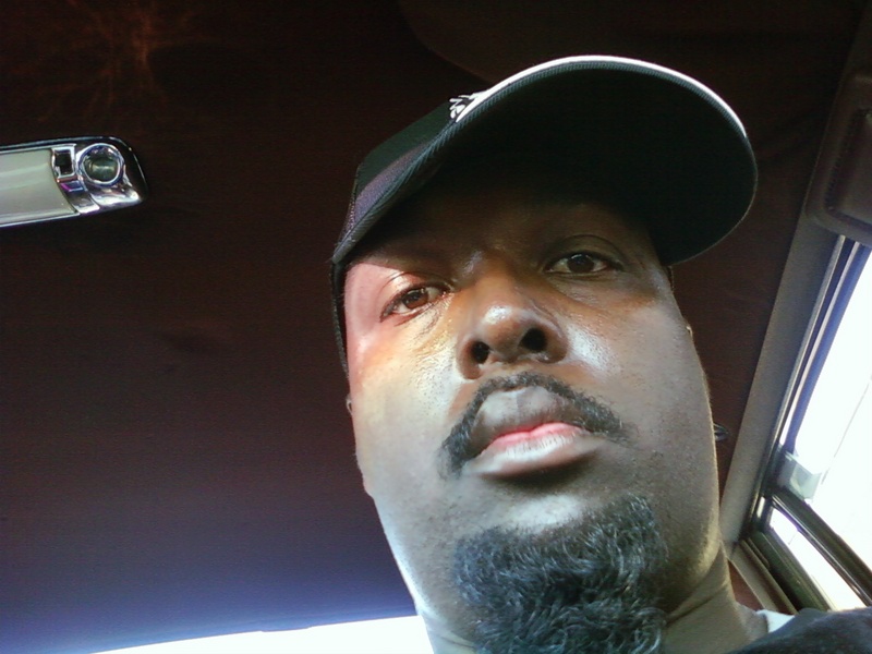Date this beautiful United States man BIGGGPOPPI from Dayton US4064