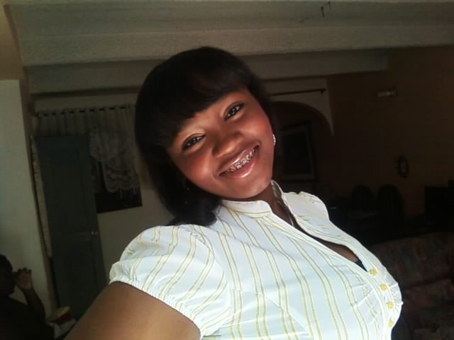 Date this funny Colombia girl Viky85 from cali CO1831