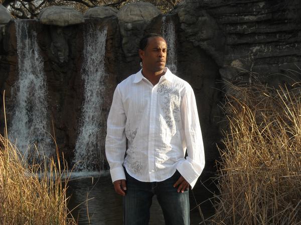 Date this voluptuous United States man Xavier from Half Moon Bay US4633