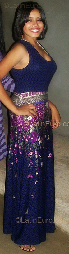 Date this hot Brazil girl Nadia from Goiania BR1964